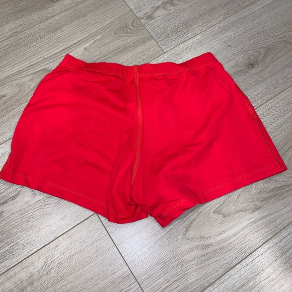 SURIN Sport red shorts (S) - Picture 3 of 3